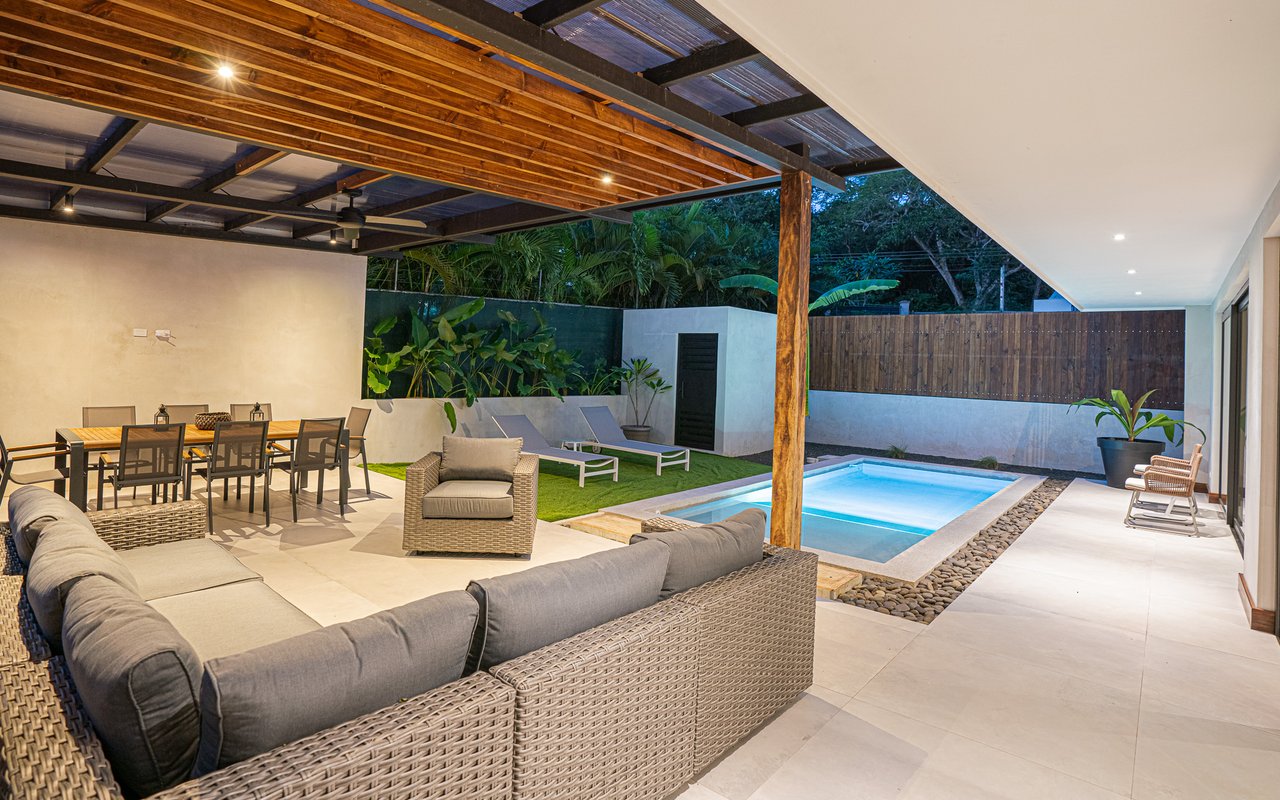 Casa Ko | Tropical Modern 4BR Retreat in Tamarindo with Exclusive Beach Club Membership