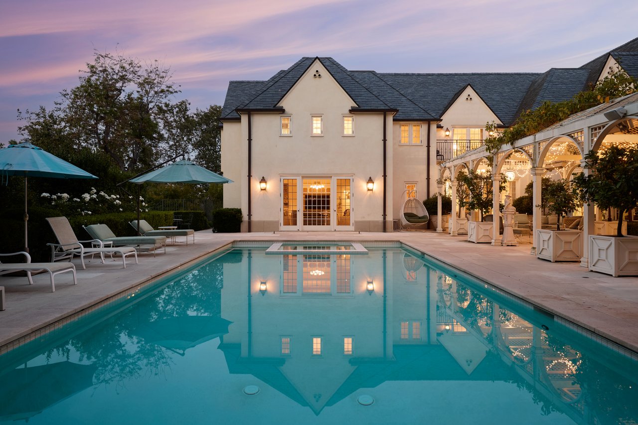 10301 Strathmore Dr, Holmby Hills