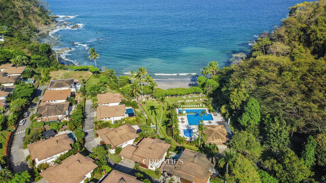 Ocean View Exquisite Faro Escondido Residence