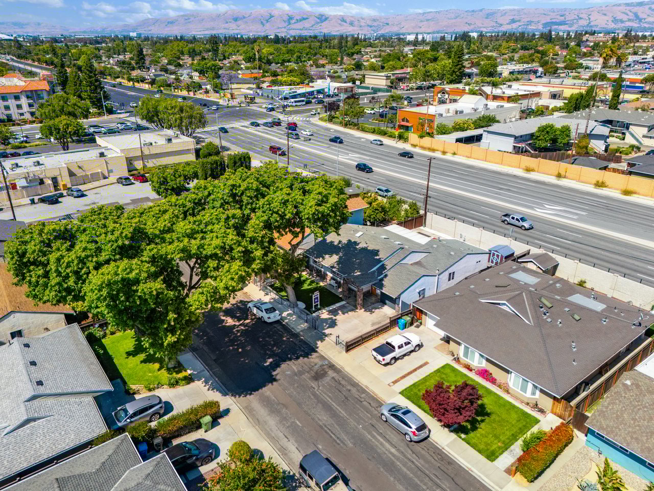 1459 Blackfield Drive