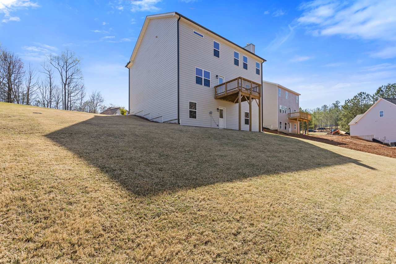 367 Shoals Trl