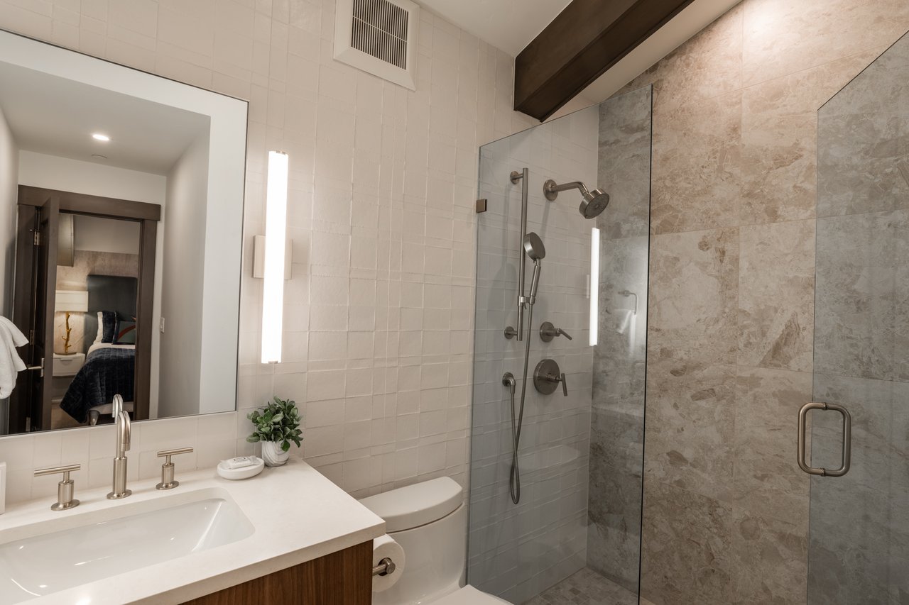 The Lodge at Vail Condominiums #406