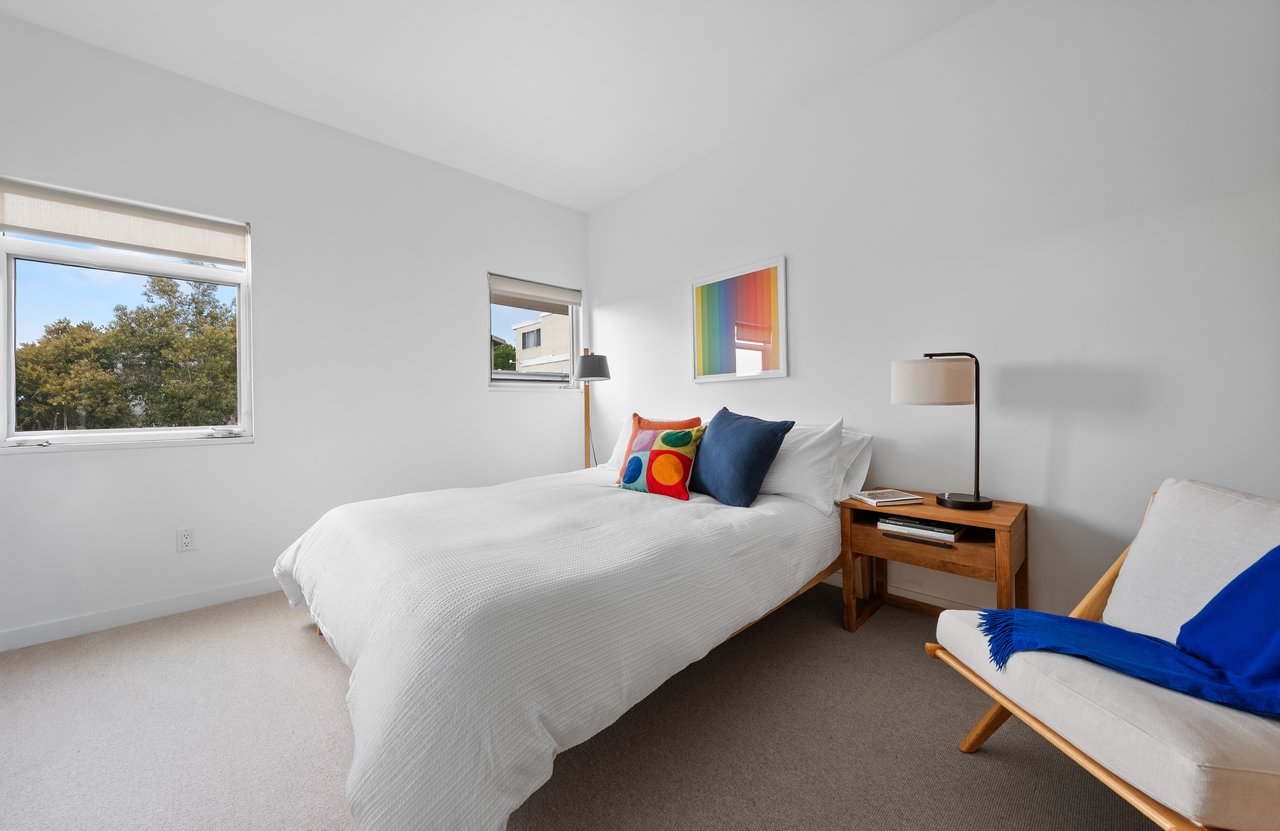 2913 3rd St Unit: 304, Santa Monica 