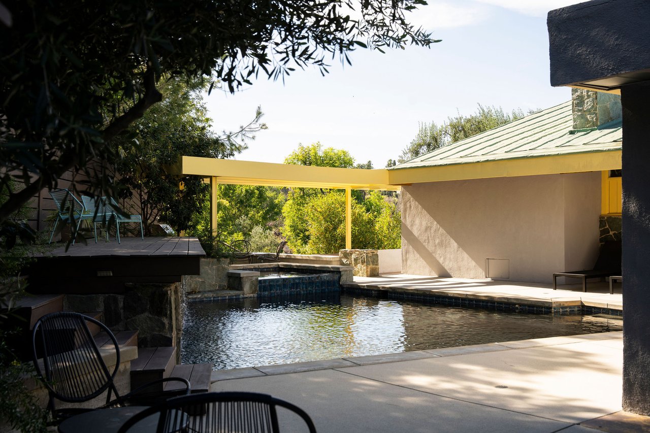 The Van Dekker House, Master architect R. M. Schindler