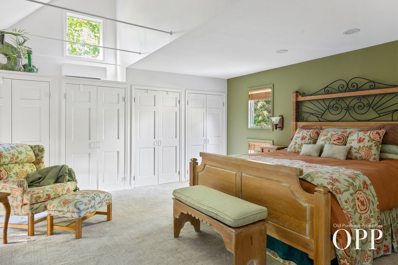 A Pastoral Haven on Nearly 3 Acres, Surrounded by Protected Land