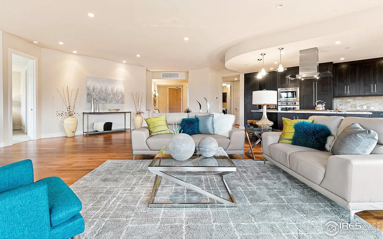 2801 Pennsylvania Avenue, #302