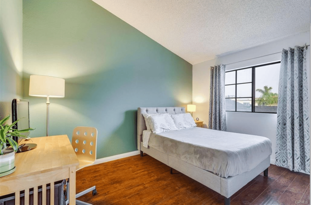 4751 E Pacific Coast Hwy Unit#201