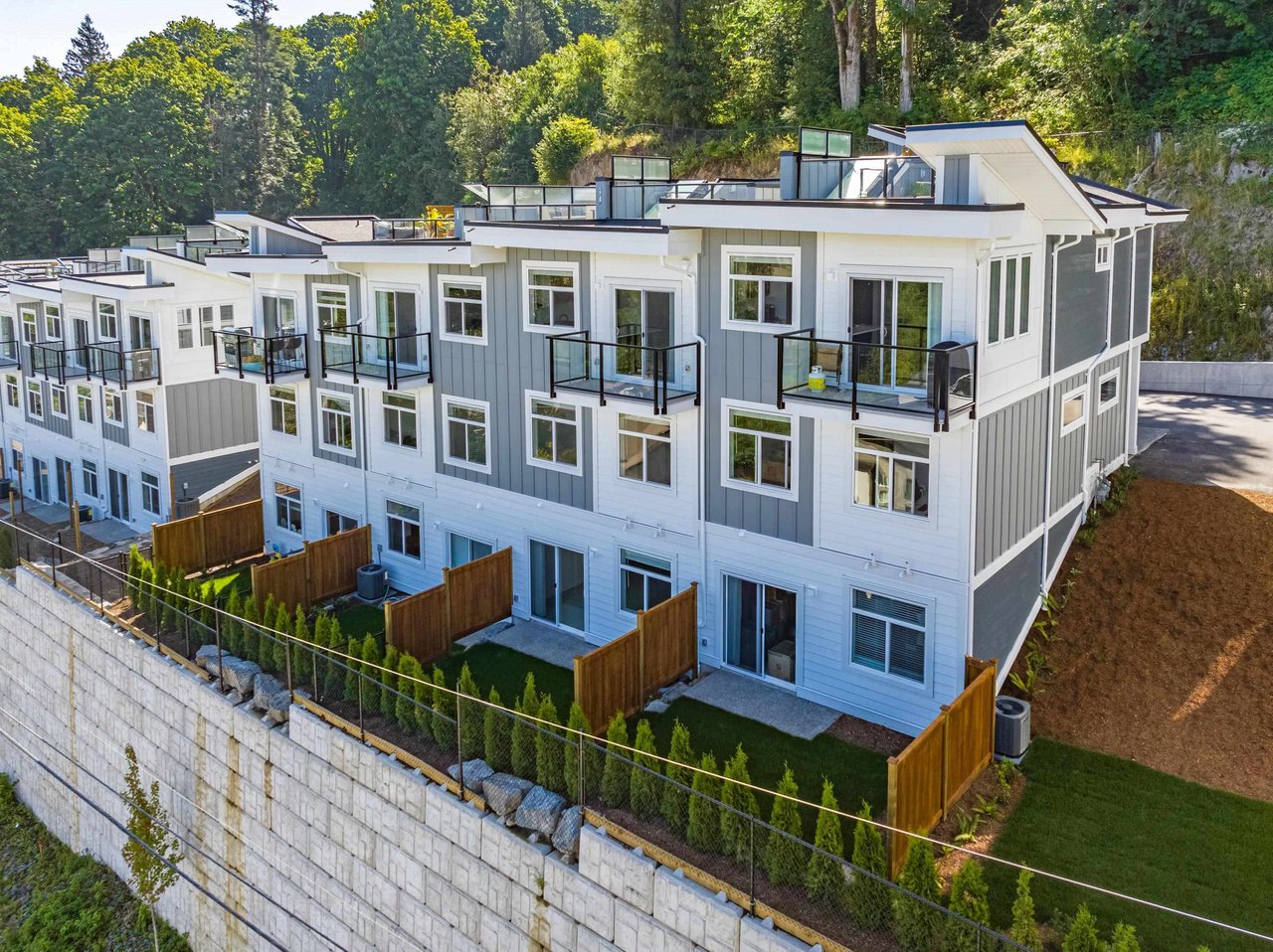 28-43998 Chilliwack Mountain Rd