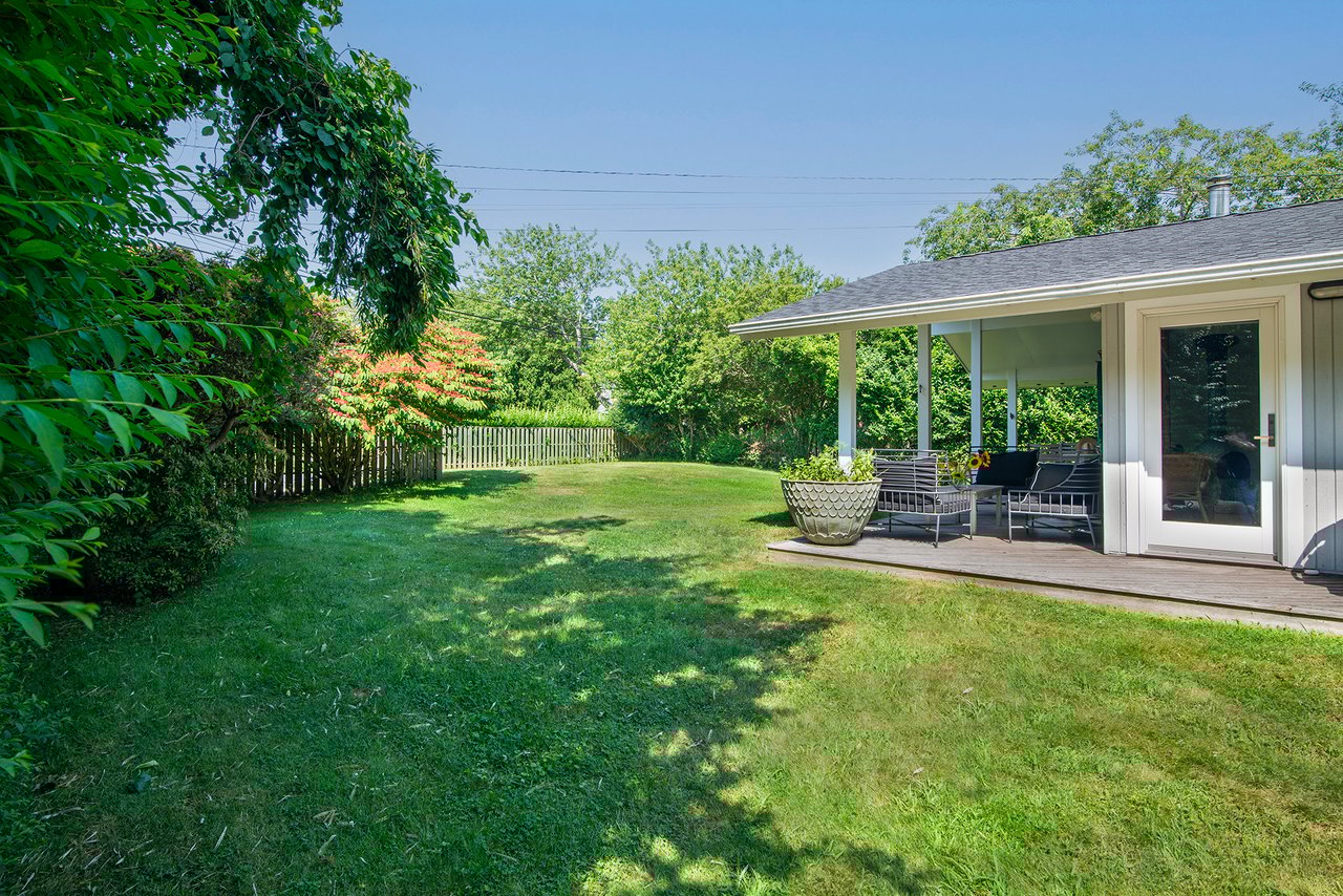 21 Flagg Avenue