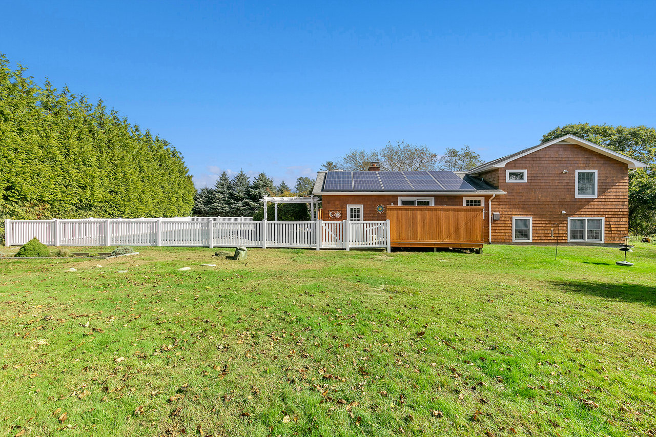 239 South Essex Street