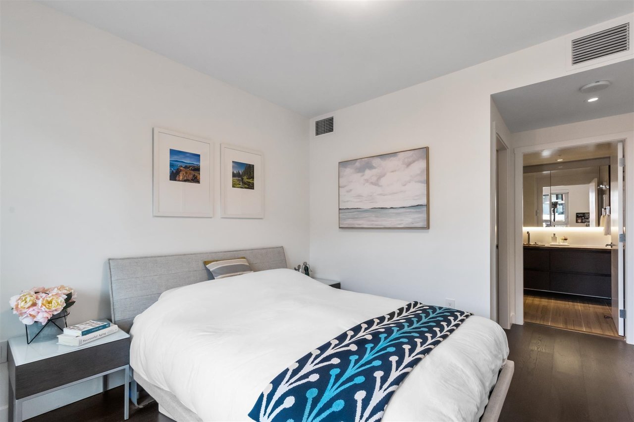 602-1561 W 57th Ave