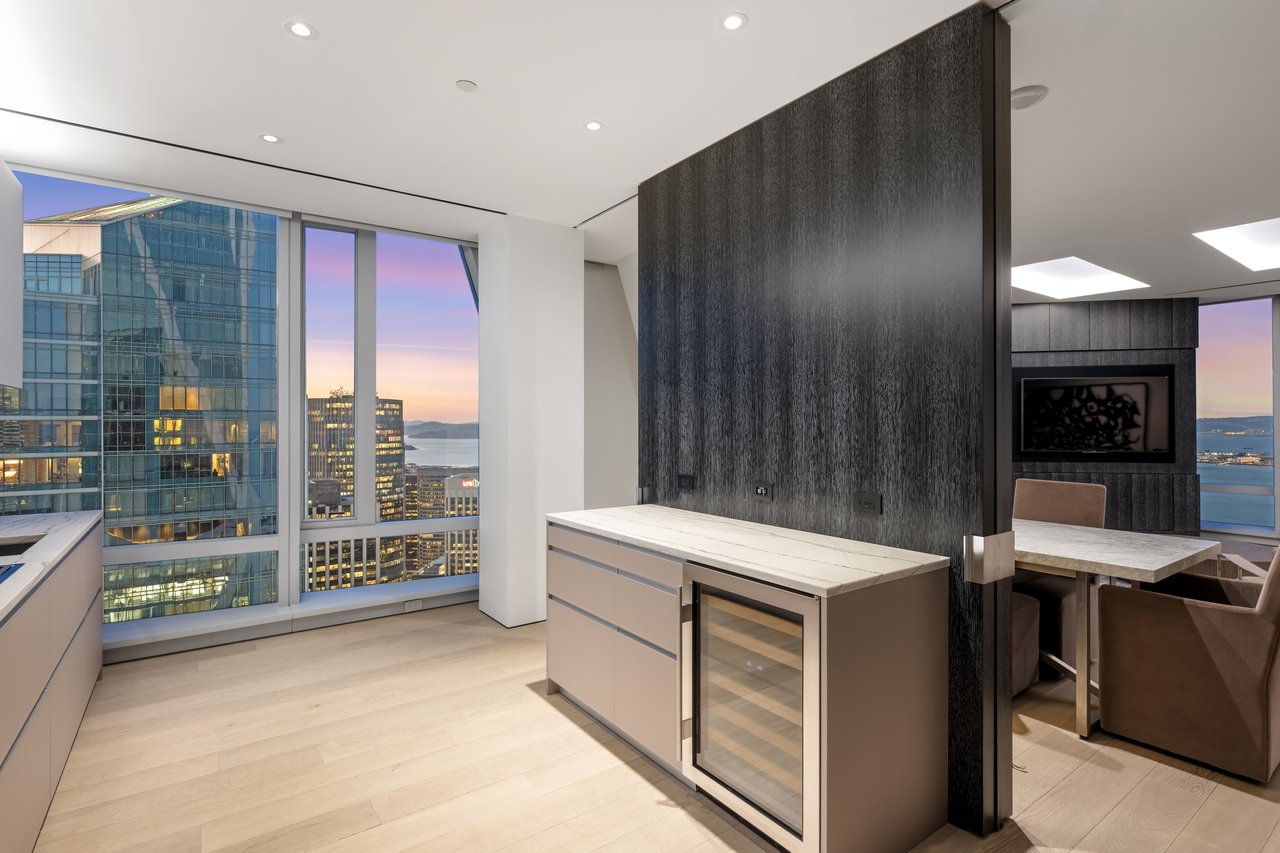 Panoramic Views at 181 Fremont