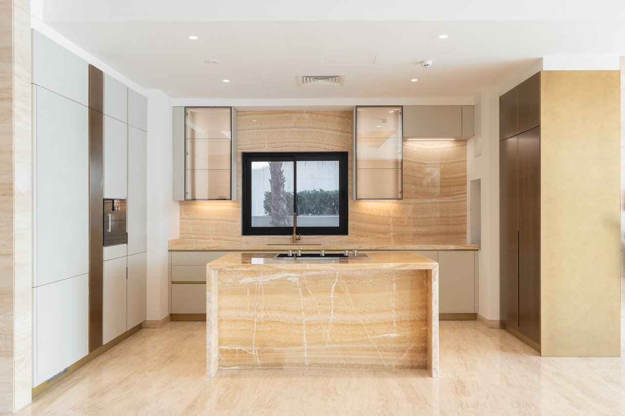 Jumeirah Bay Island Villa