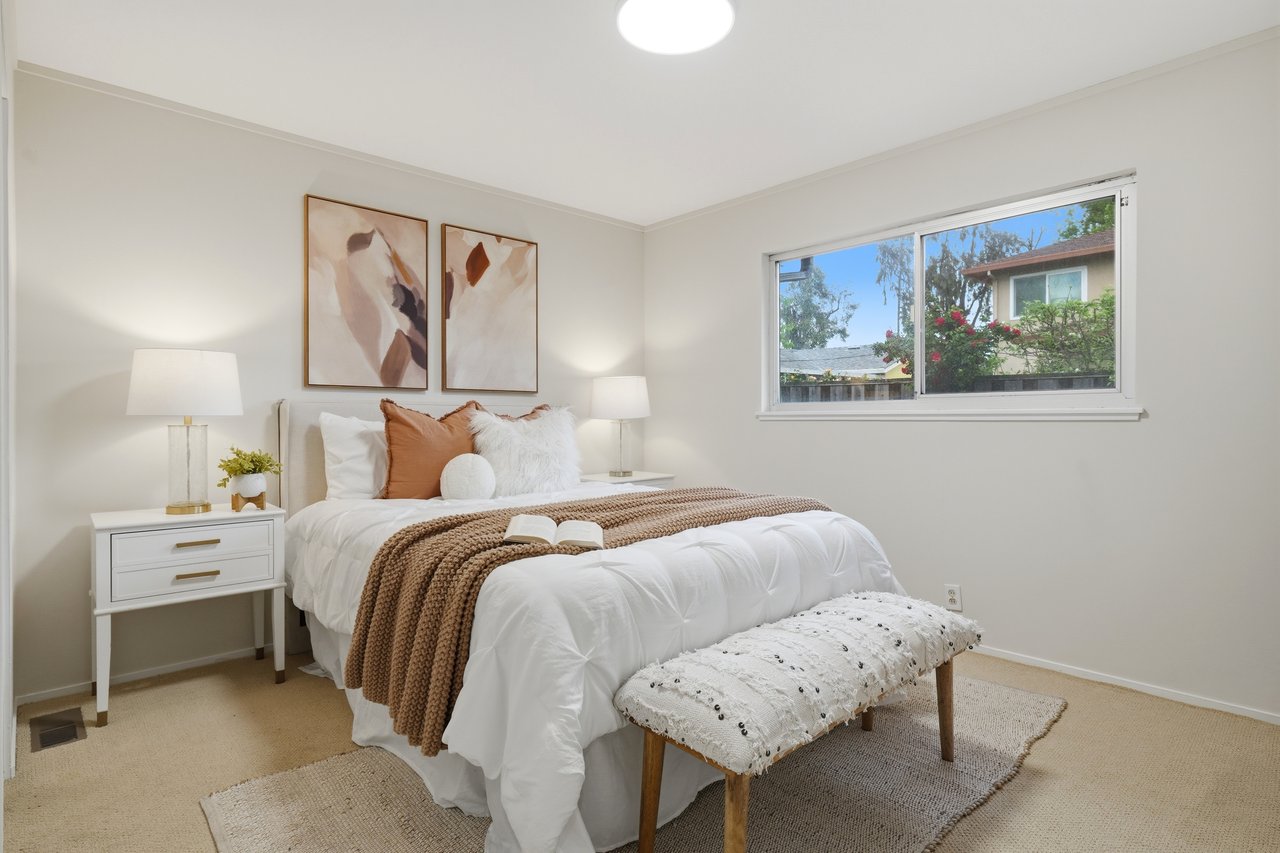 3240 Santa Maria Avenue