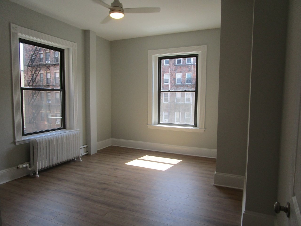 24 Peterborough St #12