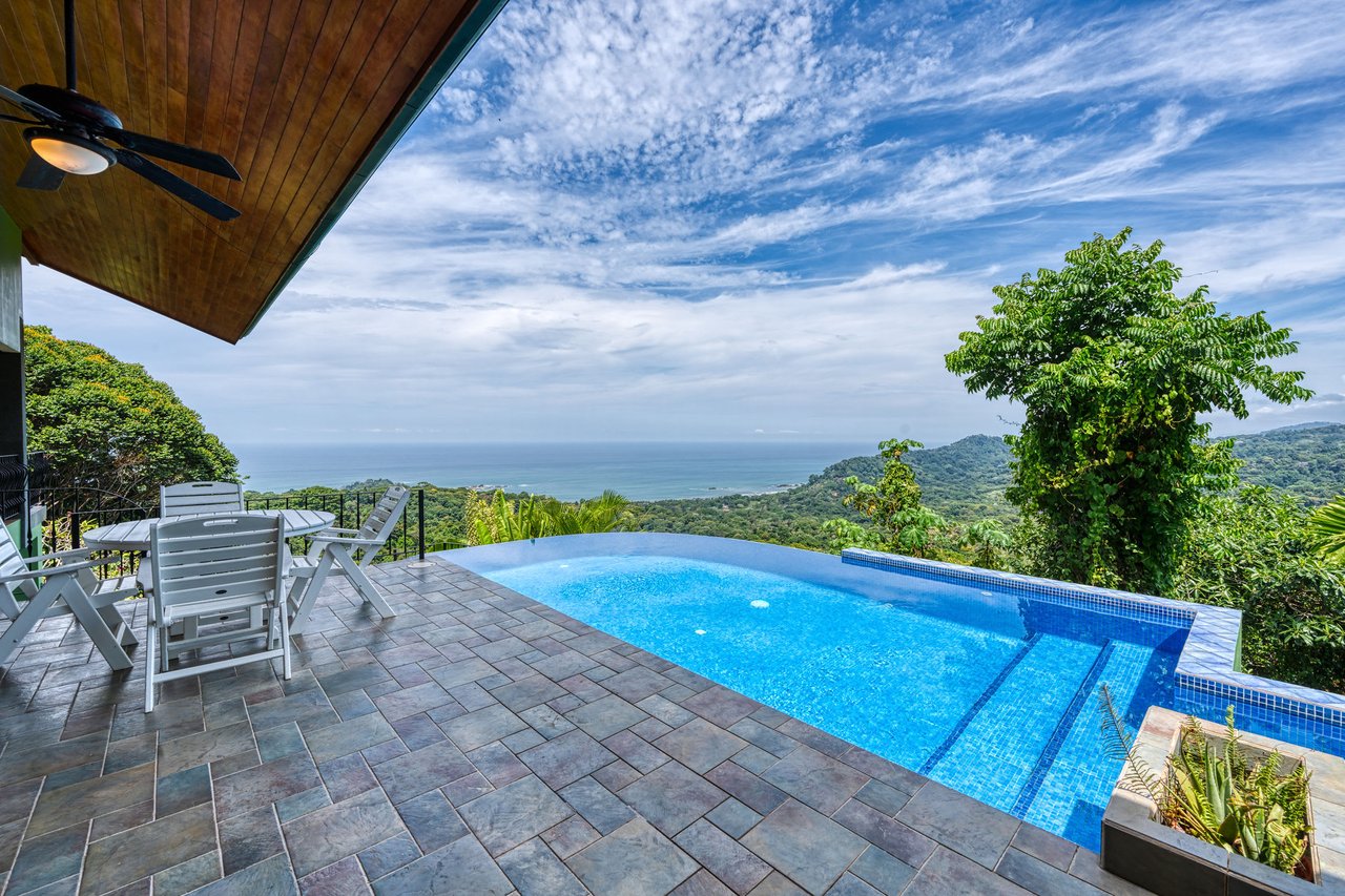 Best Views in Dominical – Home with Apartment and Infinity Pool