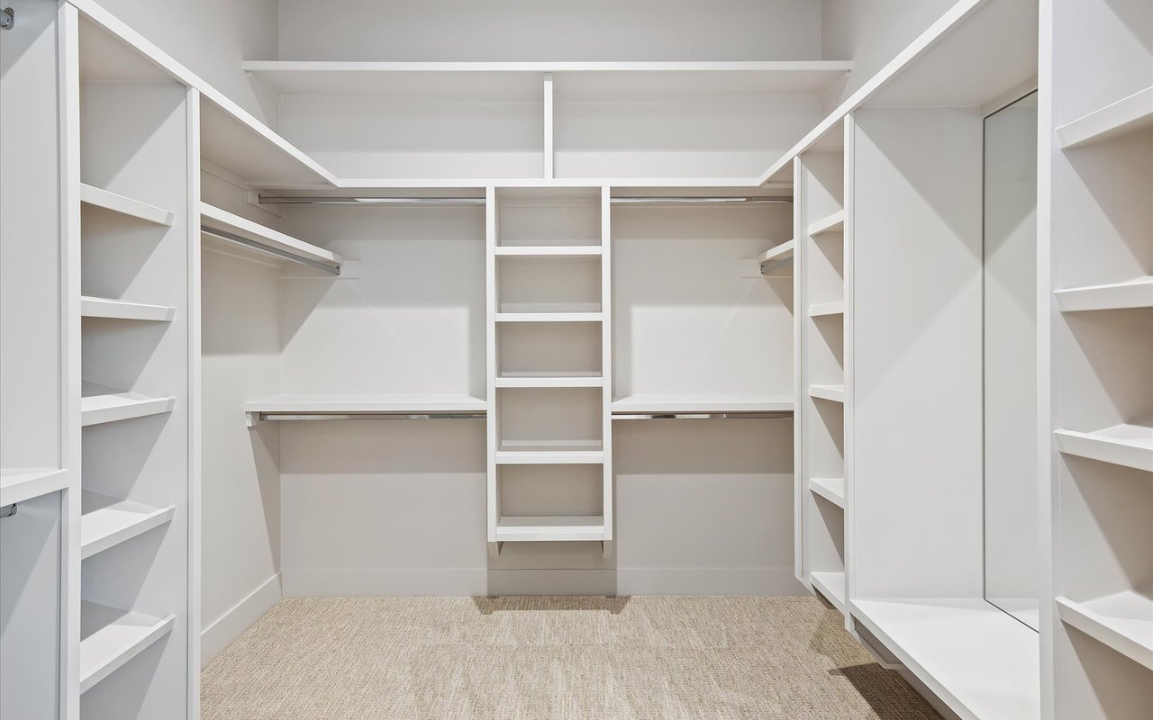 Modern Craftsman on One-Third of an Acre in Star, Idaho