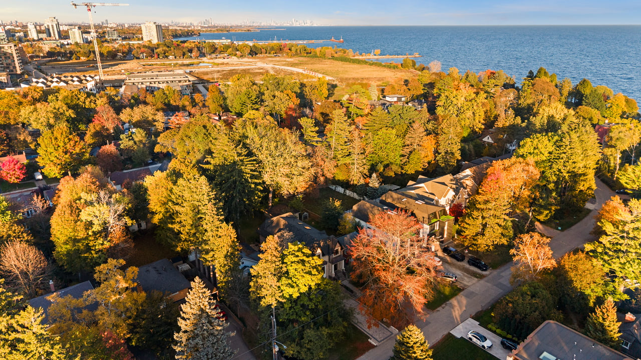 43 Ben Machree Drive