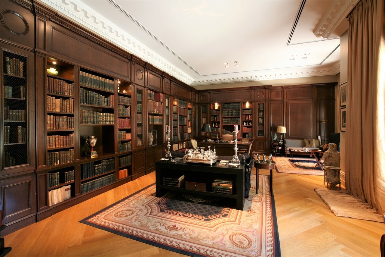 Special Luxury Condo with Sea Views in Athens