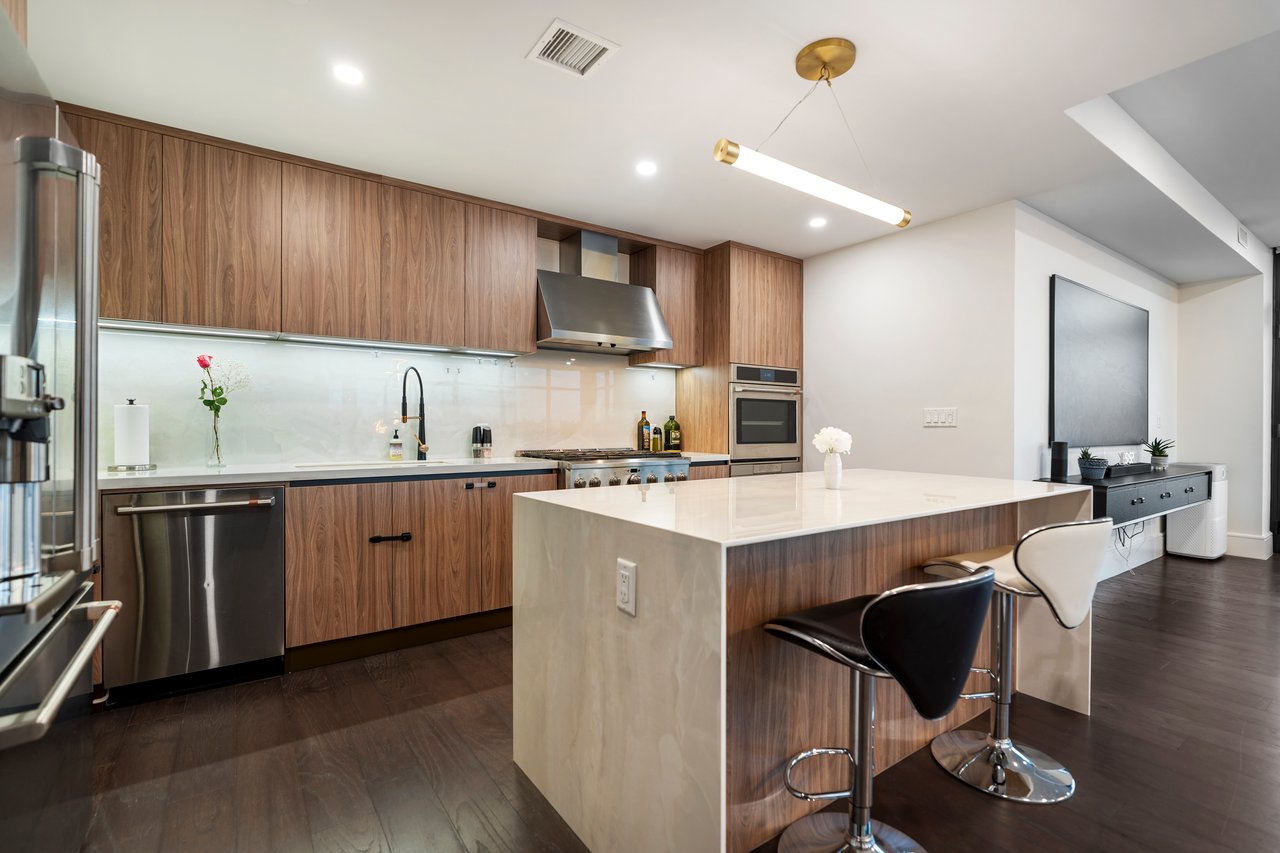 8701 Churchill Rd Unit 1401