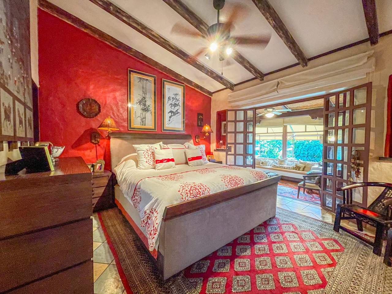 Fully Furnished Luxury Home