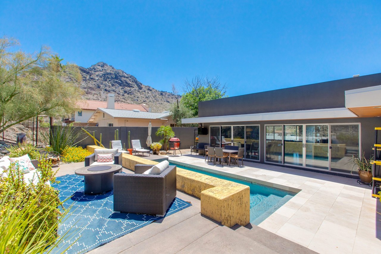 2230 E Belmont Avenue