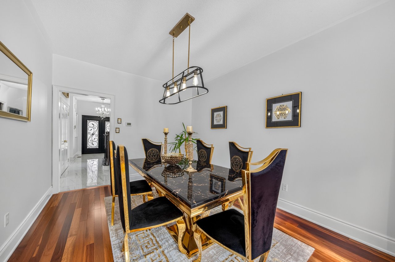 785 Quantra Crescent