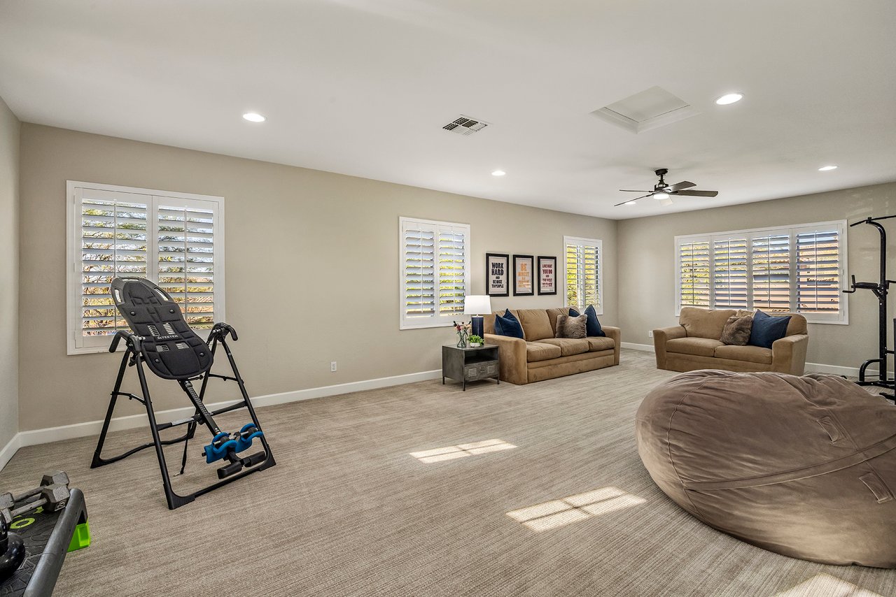 3980 E NAVIGATOR Lane