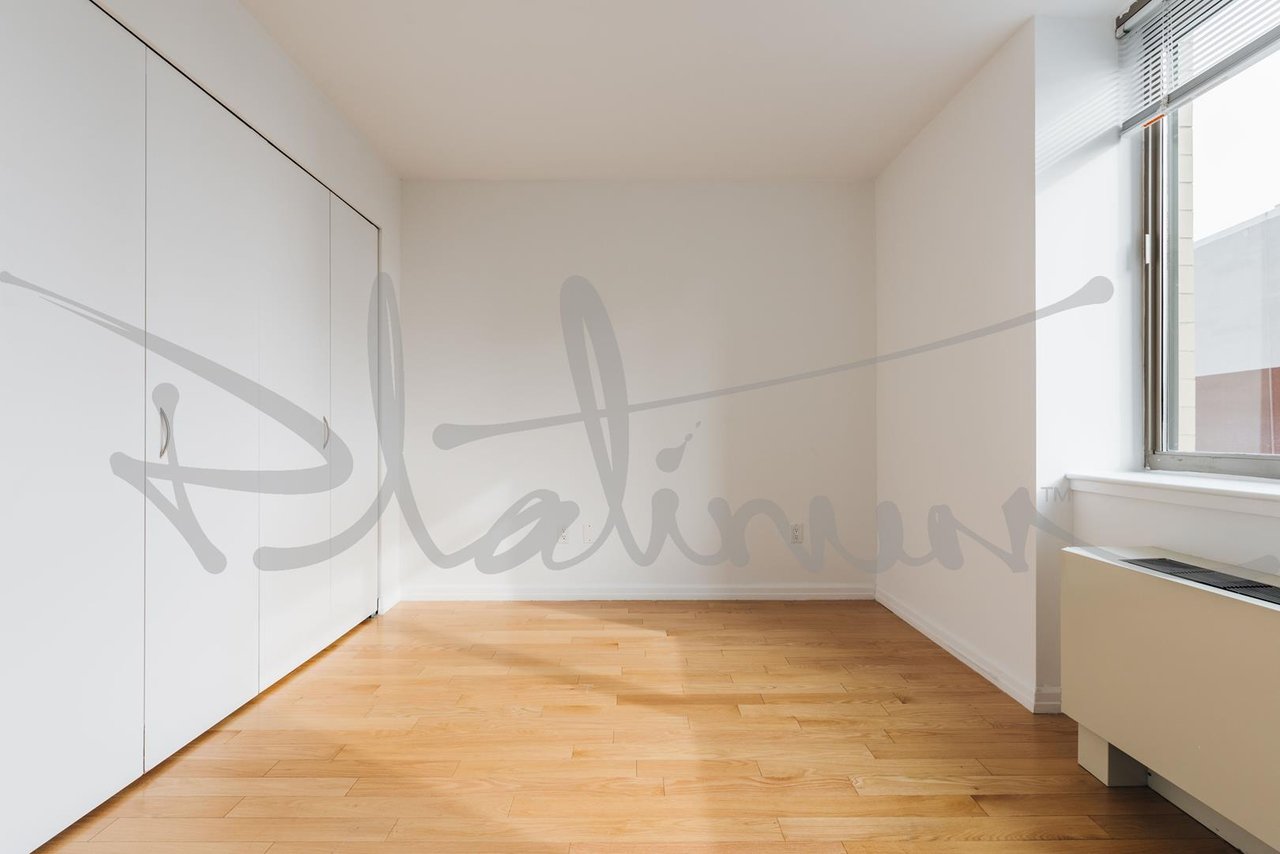 2 Gold Street, Apt 4411