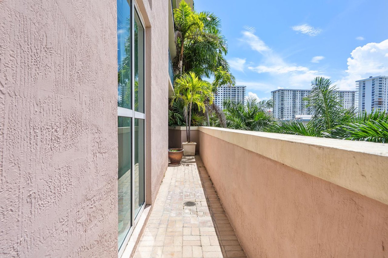 King David Short-Term Rental | Prime Location
