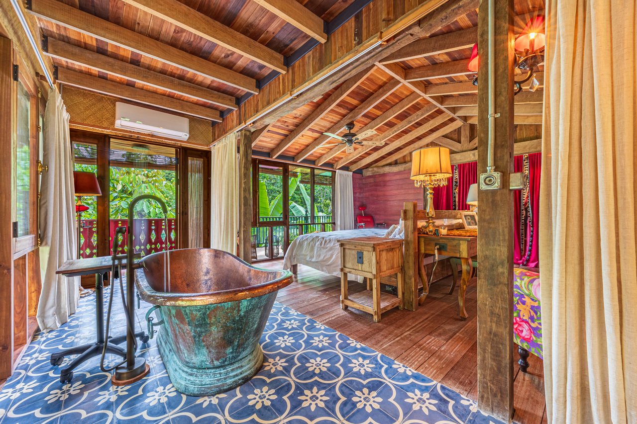 2.56 ACRES – 3 Bedroom Artistic Architectural Masterpiece, Recording Studio, Ocean View, Pool, 1 Bedroom Guest House!!!