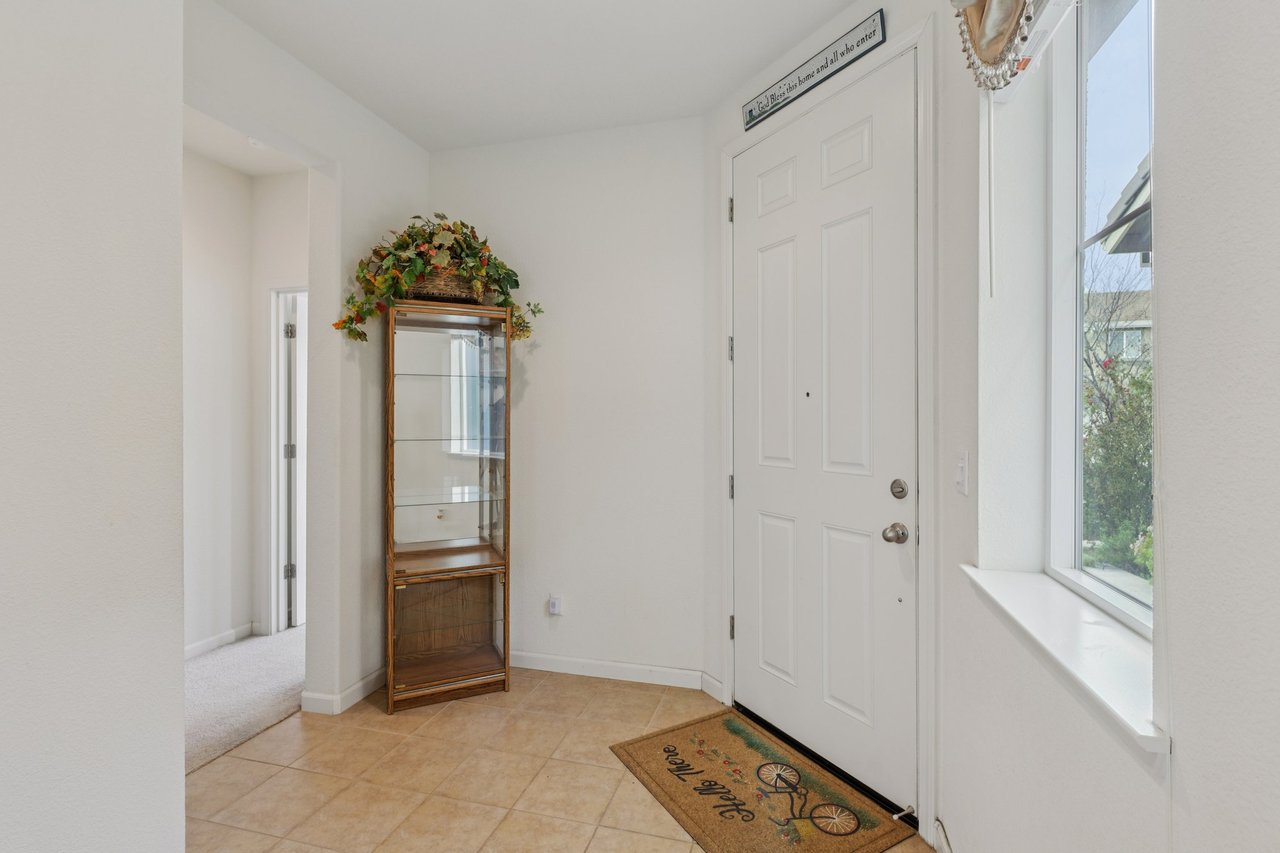 5348 Gramercy Cir