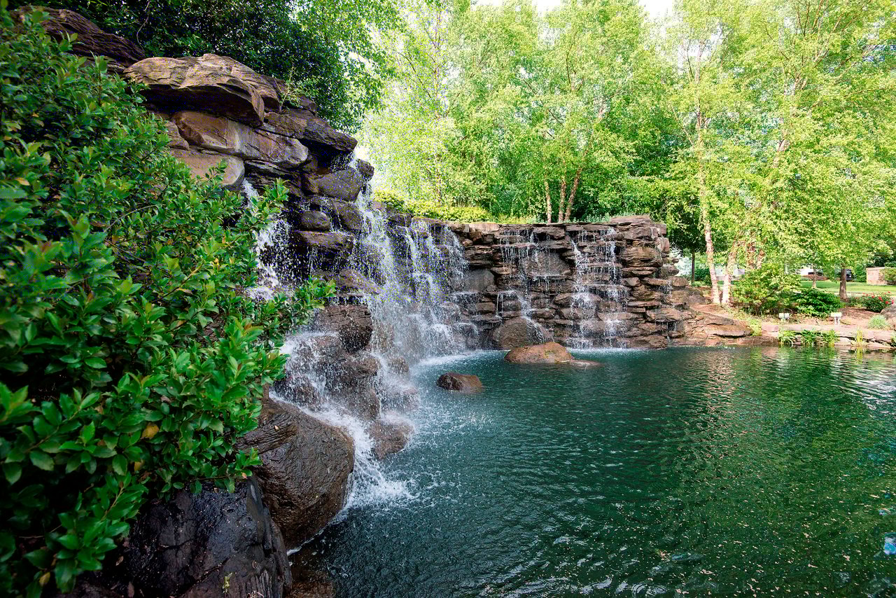 Lansdowne on the Potomac