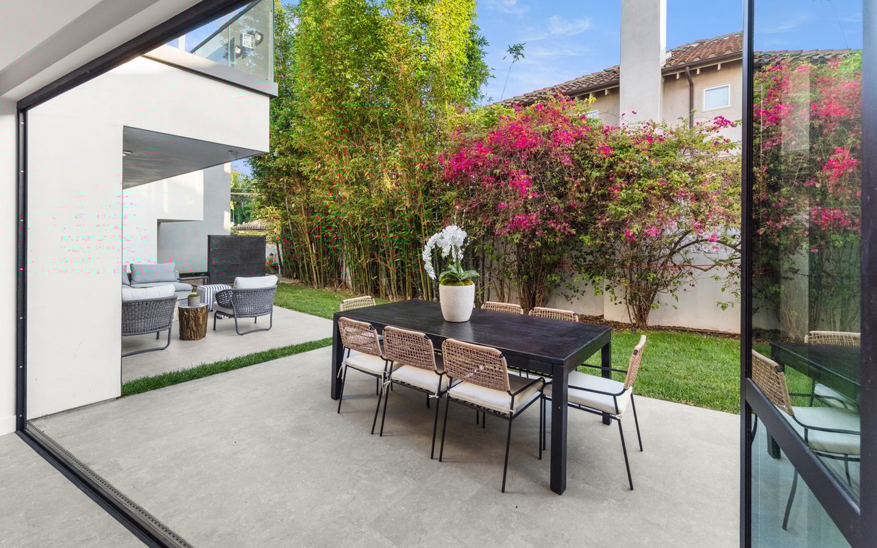 218 Alta Ave