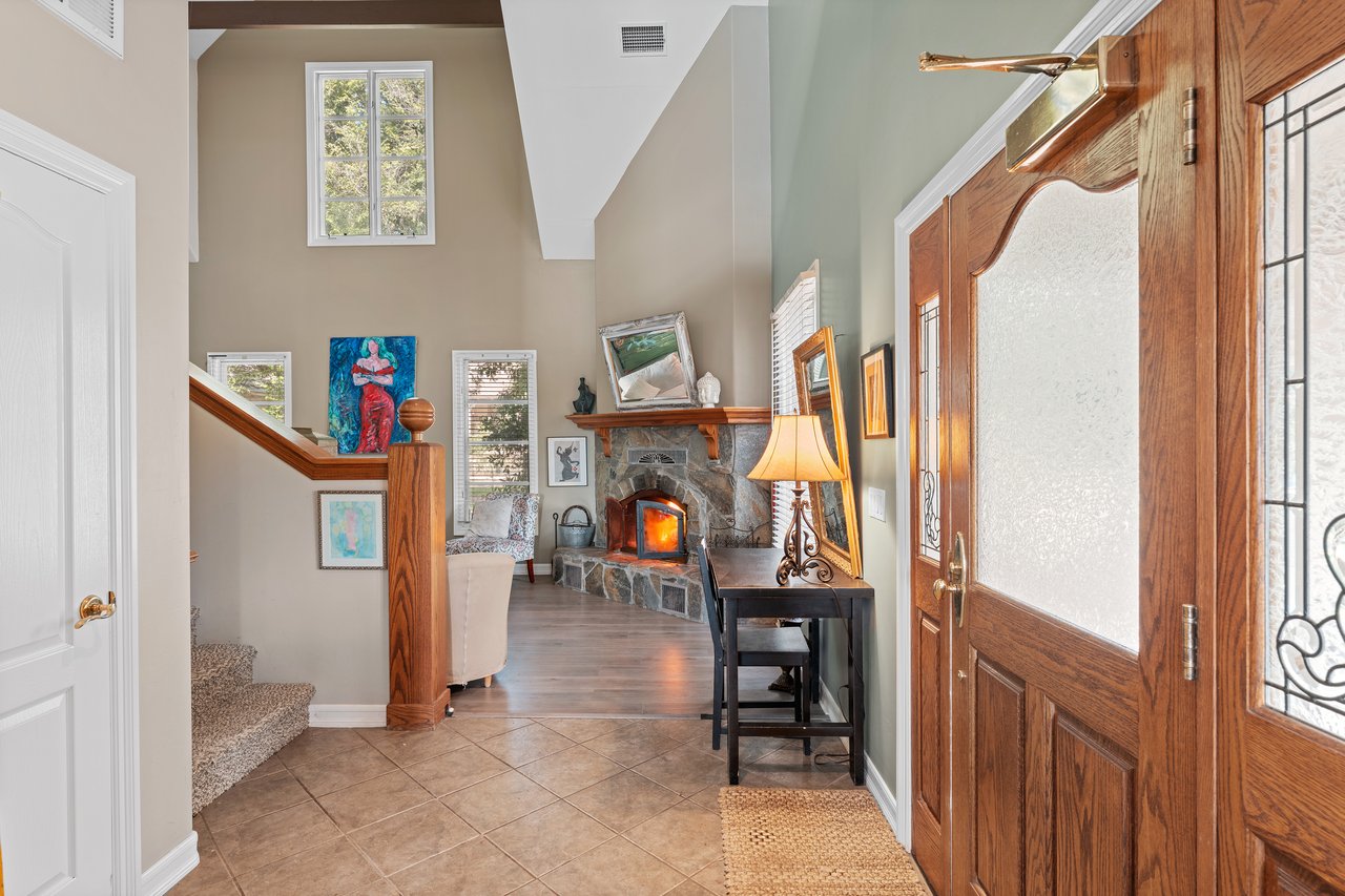 39455 Avenida La Cresta