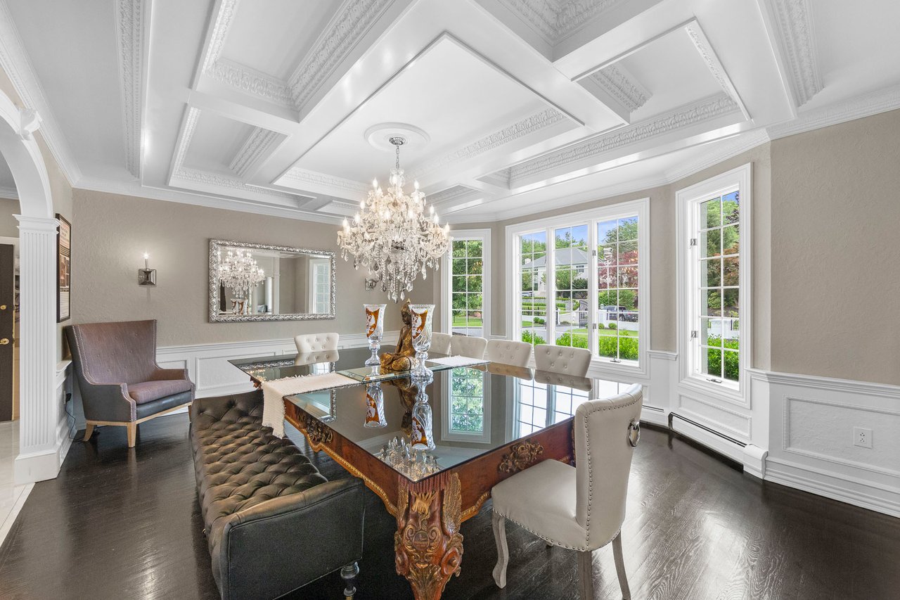 85 Sherwood Rd