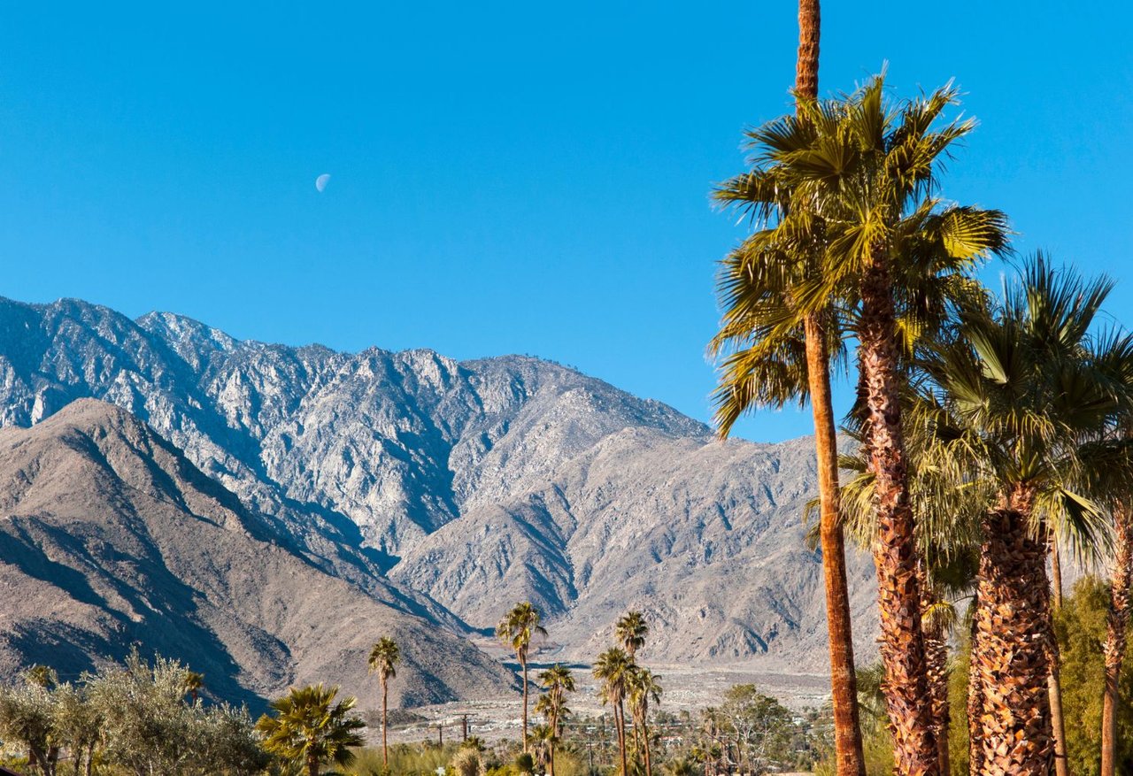 Understanding Indian Lease Land vs Fee Simple Land in Palm Springs