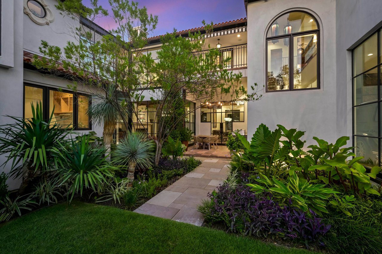 1308 Meriden Lane