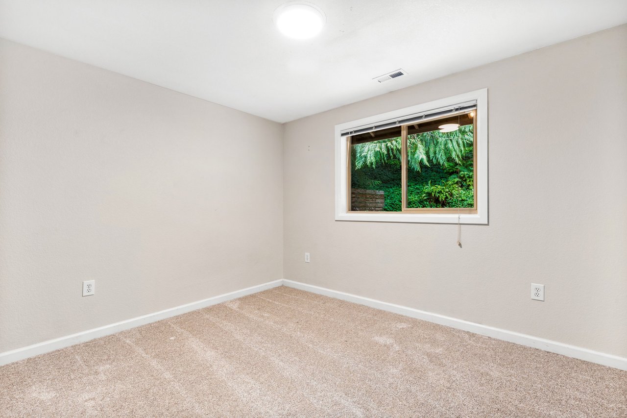 	12831 184th Dr SE, Snohomish, WA 98290