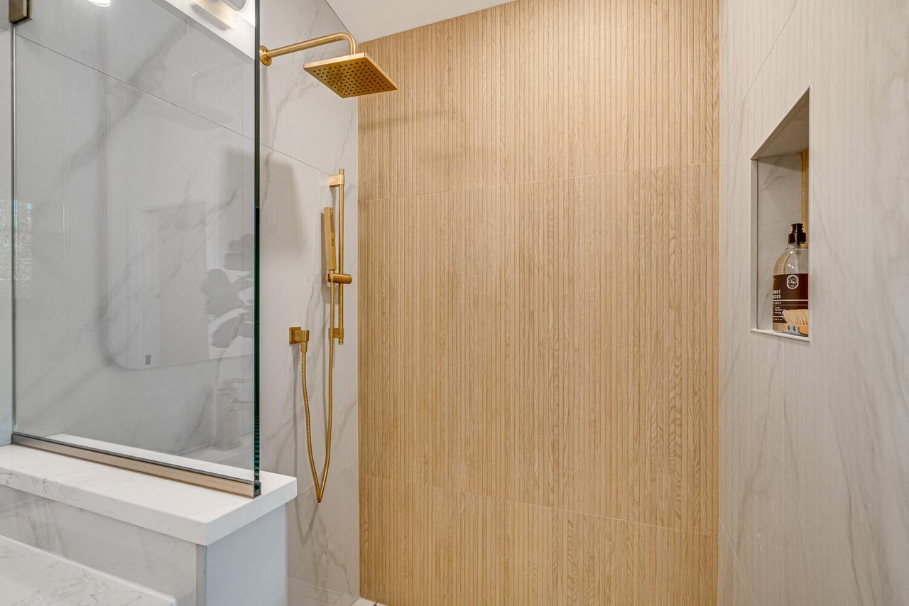 5 Acre Private Exclusive in Great Falls