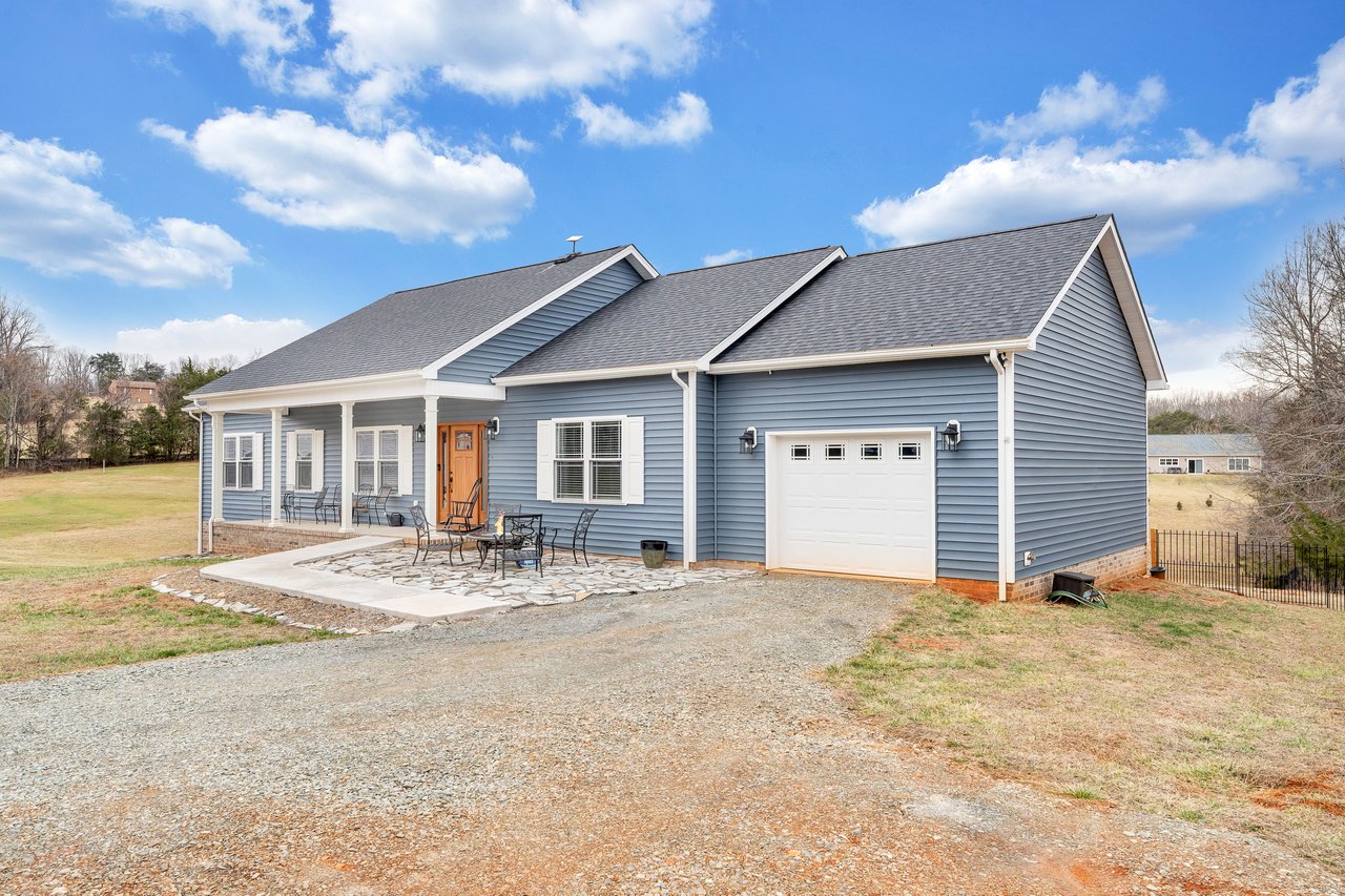 131 Belvior CIR