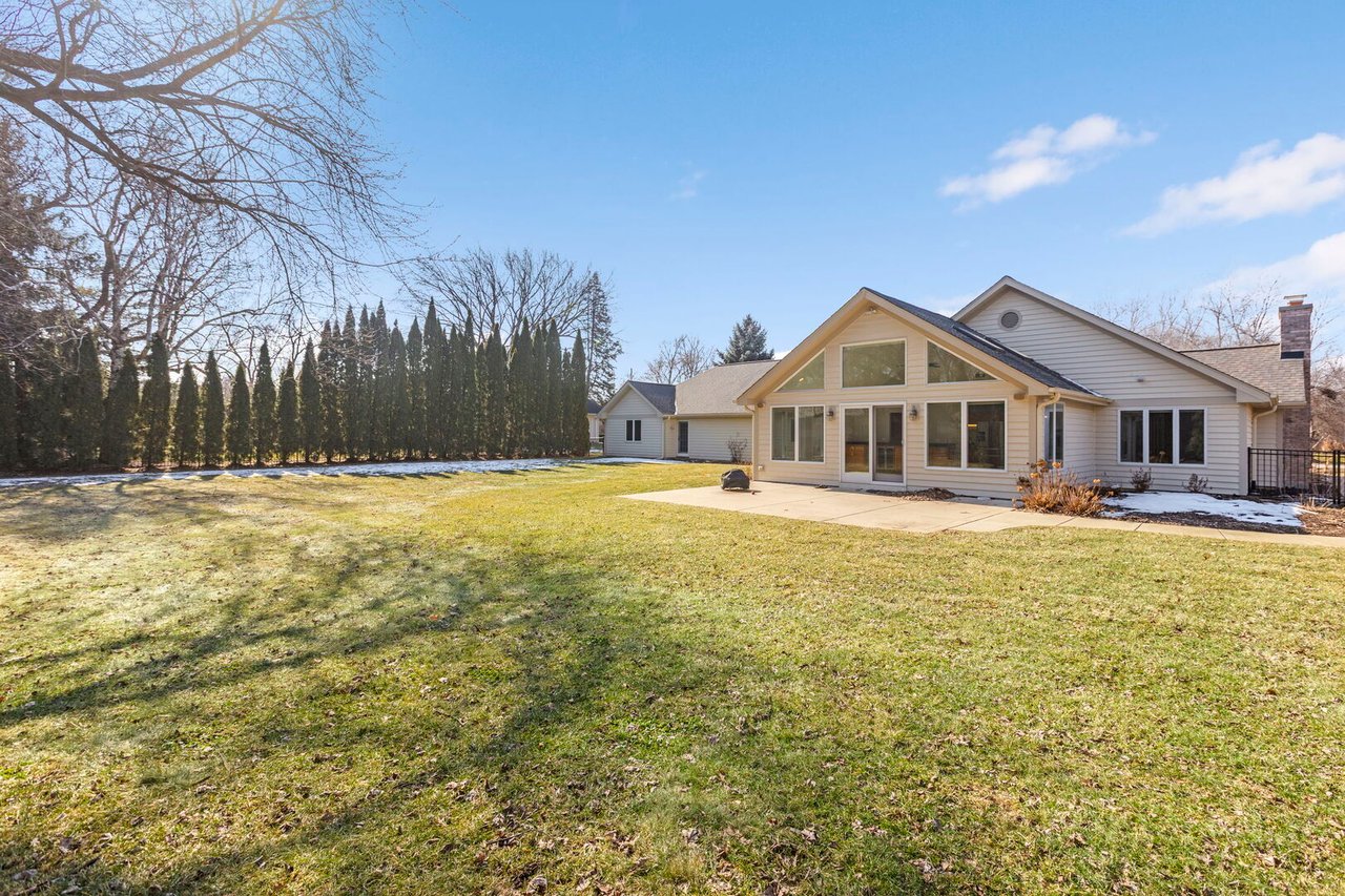 2S671 Arrowhead Drive Wheaton | Rare Half-Acre Ranch in Arrowhead |Joe Soto @ RE/MAX Wheaton 