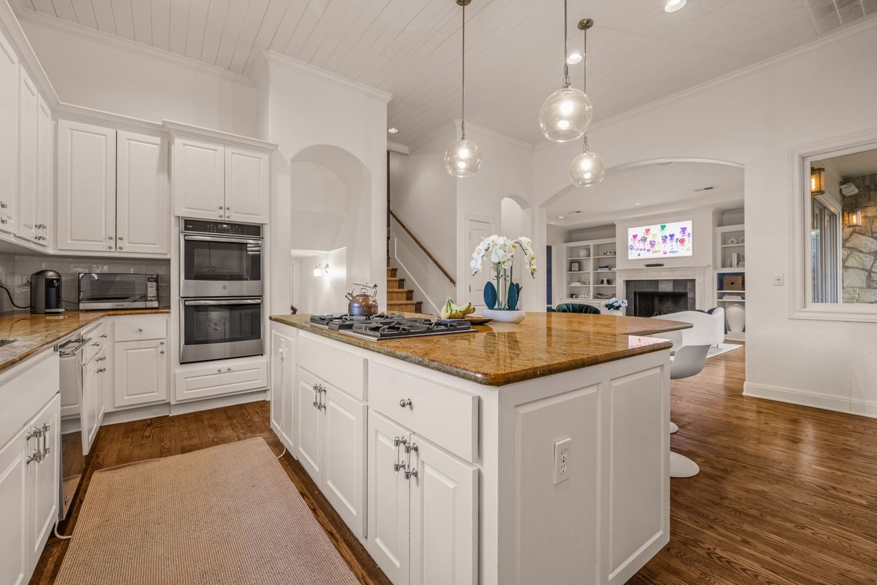 Timeless Luxury in Tarrytown 