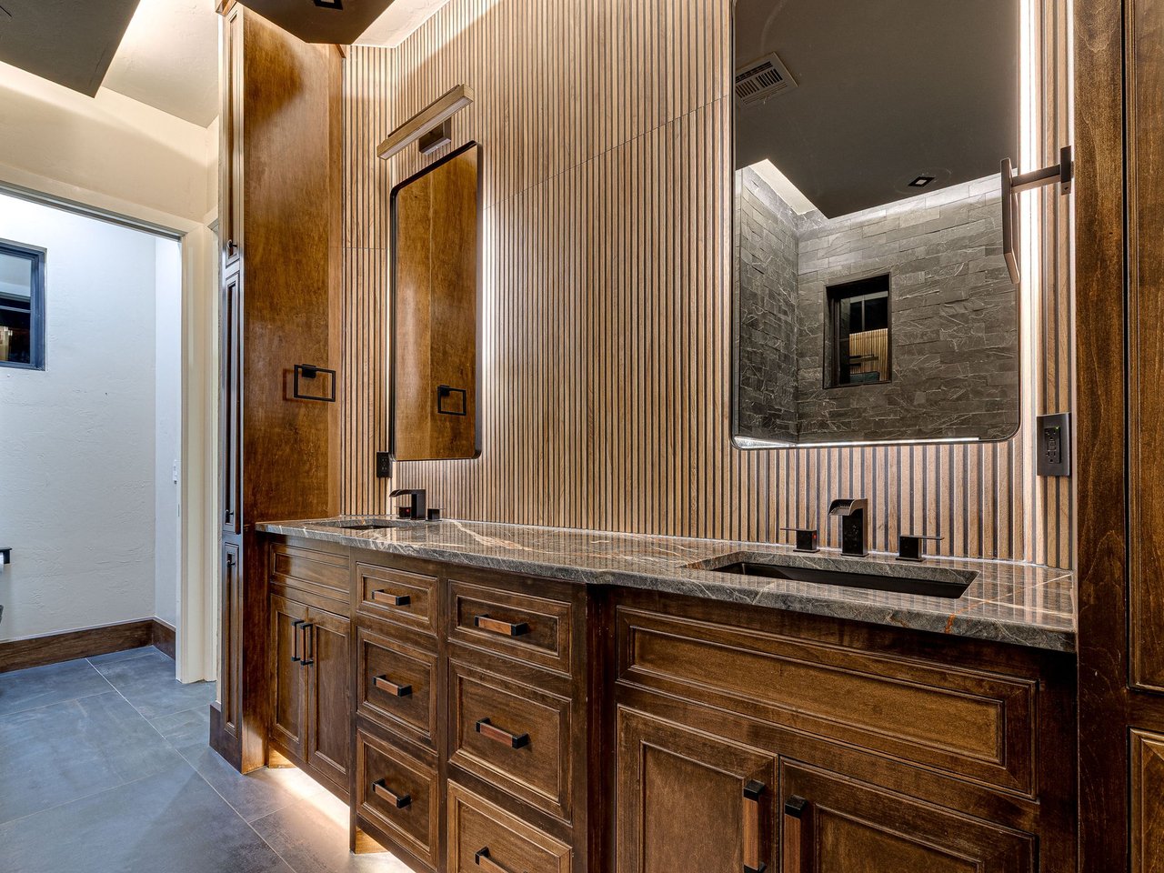 The Diamond Lodge in Mustang, Oklahoma: A Modern Mountain Masterpiece on Cimarron - Wyatt Poindexter - The Agency Oklahoma