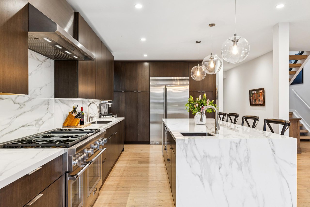 Luxurious Waterfront Home in Larkspur Marina