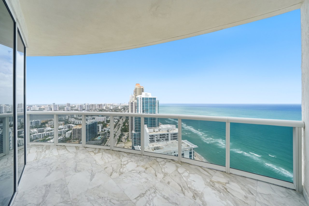 The Penthouse | Oceanfront, Reimagined