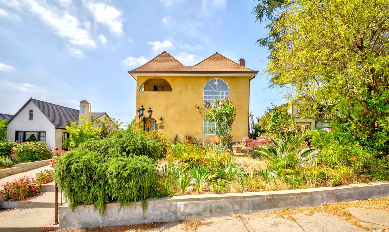 2354 Laverna Avenue