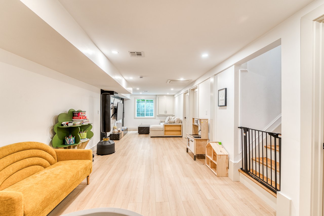 39 Fernbrook Rd