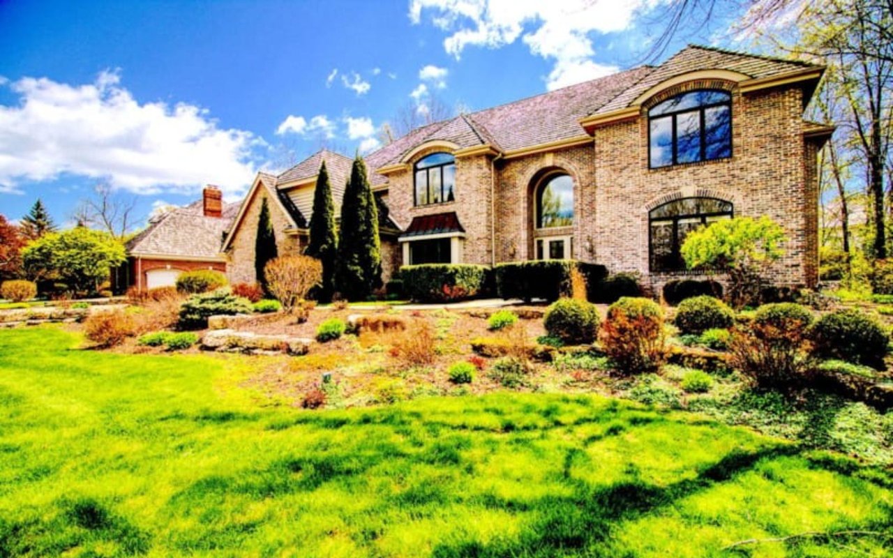 2640 Bartlett Dr