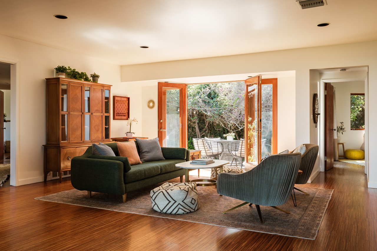 3604 Glenridge Dr, Sherman Oaks 